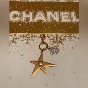 CHANEL Gold Star and Silver Flower Charm
HOLIDAY COLLECTION 2025
NEW